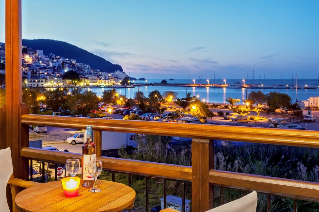 Akti Fine Rooms Skopelos Eksteriør billede